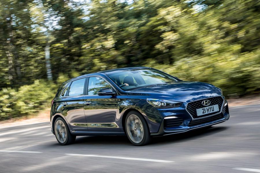  Hyundai i30 N Line (PD) 2018 года  (UK) (фото 25 из 40)